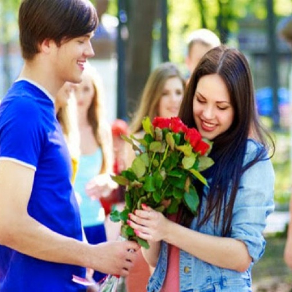 7 Tipe Pria Ini Membuat Wanita Jatuh Cinta Pada Pandangan Pertama