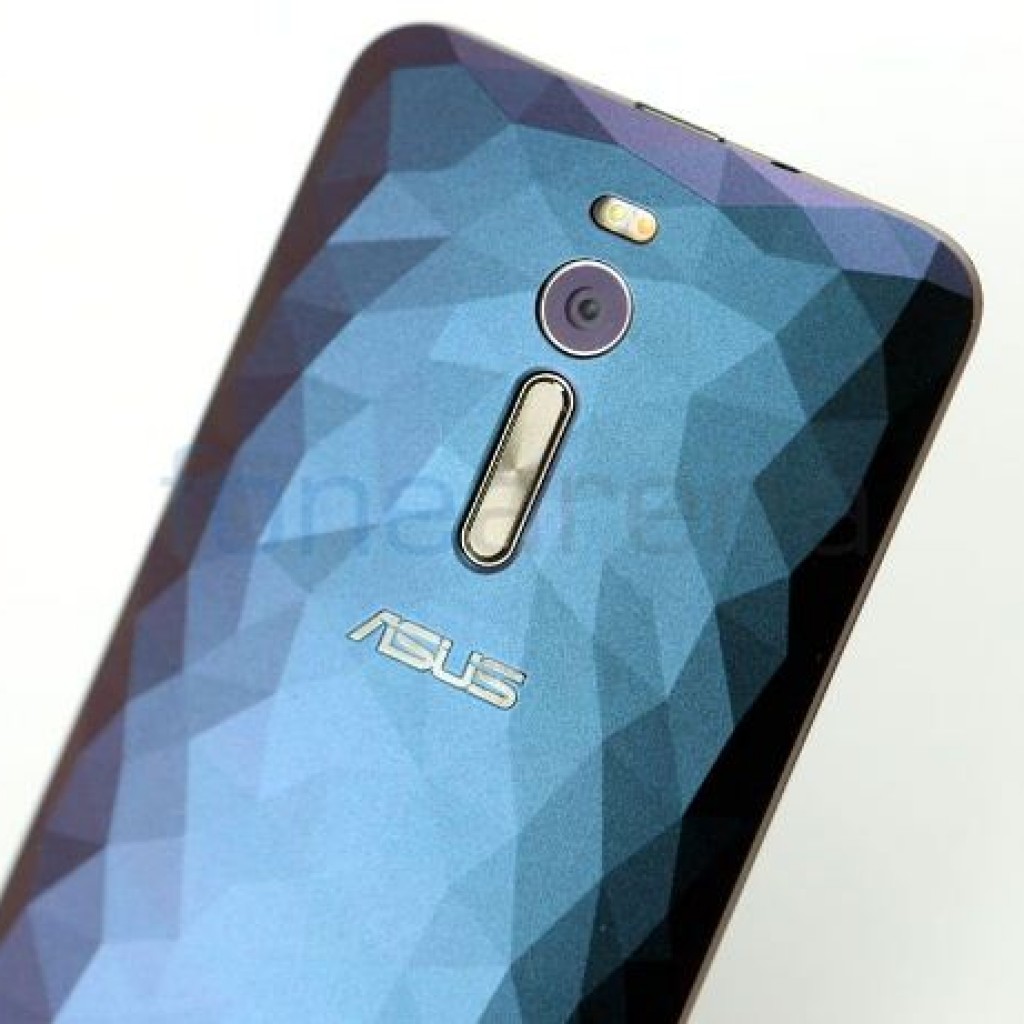 Asus Zenfone 2 Deluxe Special Edition