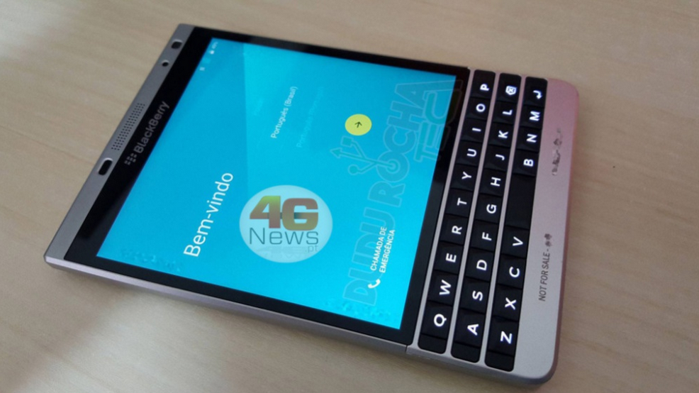 BlackBerry Passport Berisi Android