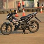 Gambar Honda Sonic 150 Kiri