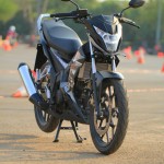 Honda Sonic 150 Samping Kanan