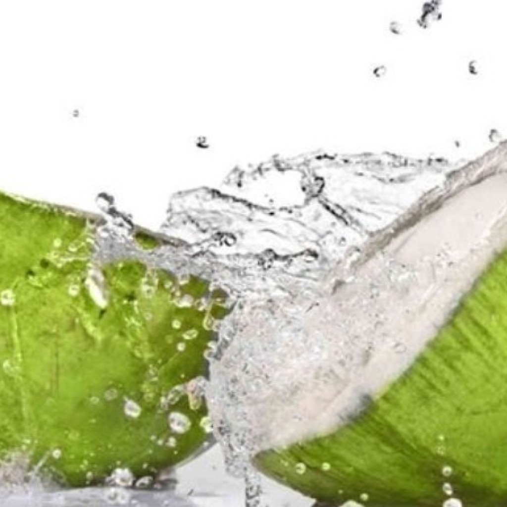 Ini Dia Manfaat Air Kelapa untuk Kecantikan Anda