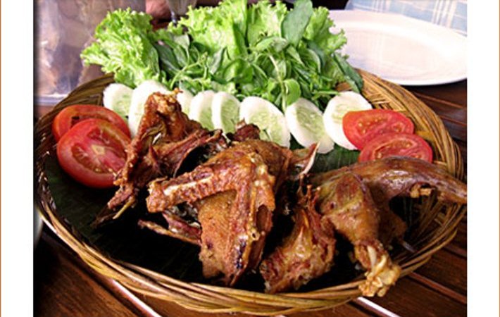 Resep Sambal Lalapan Bebek Goreng / Resep Bebek Goreng Surabaya : Dari sekian banyak teman nasi ...