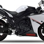 Yamaha YZF R1 White