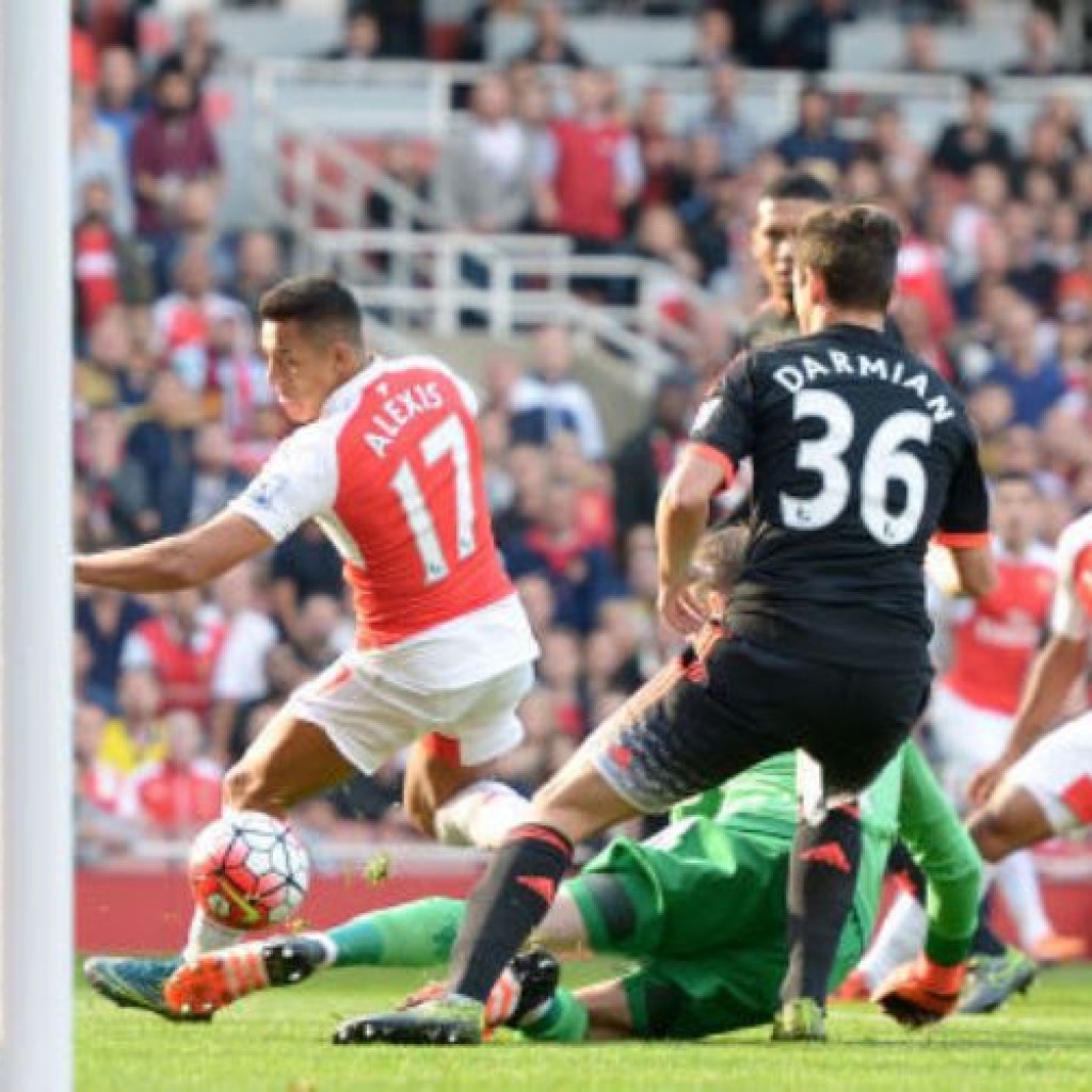 Hasil pertandingan sepakbola Arsenal vs Manchester United