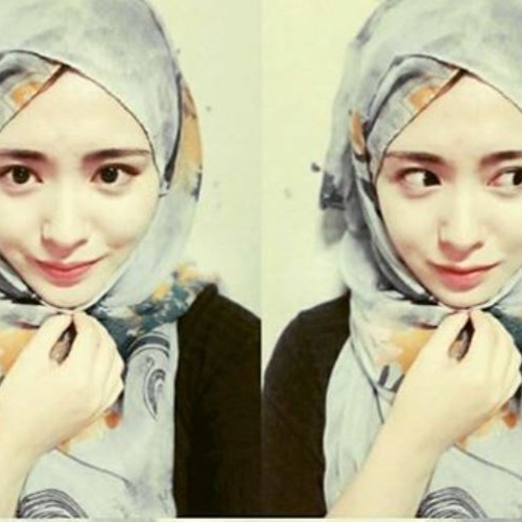 Ayana Jihye Moon Hijab