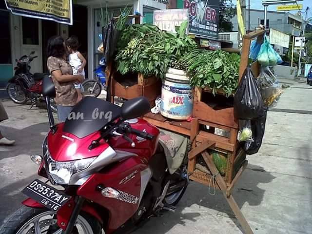 KETIKA Motor Senilai Puluhan Juta Dipakai Jualan Sayur, Cilok dan Eskrim