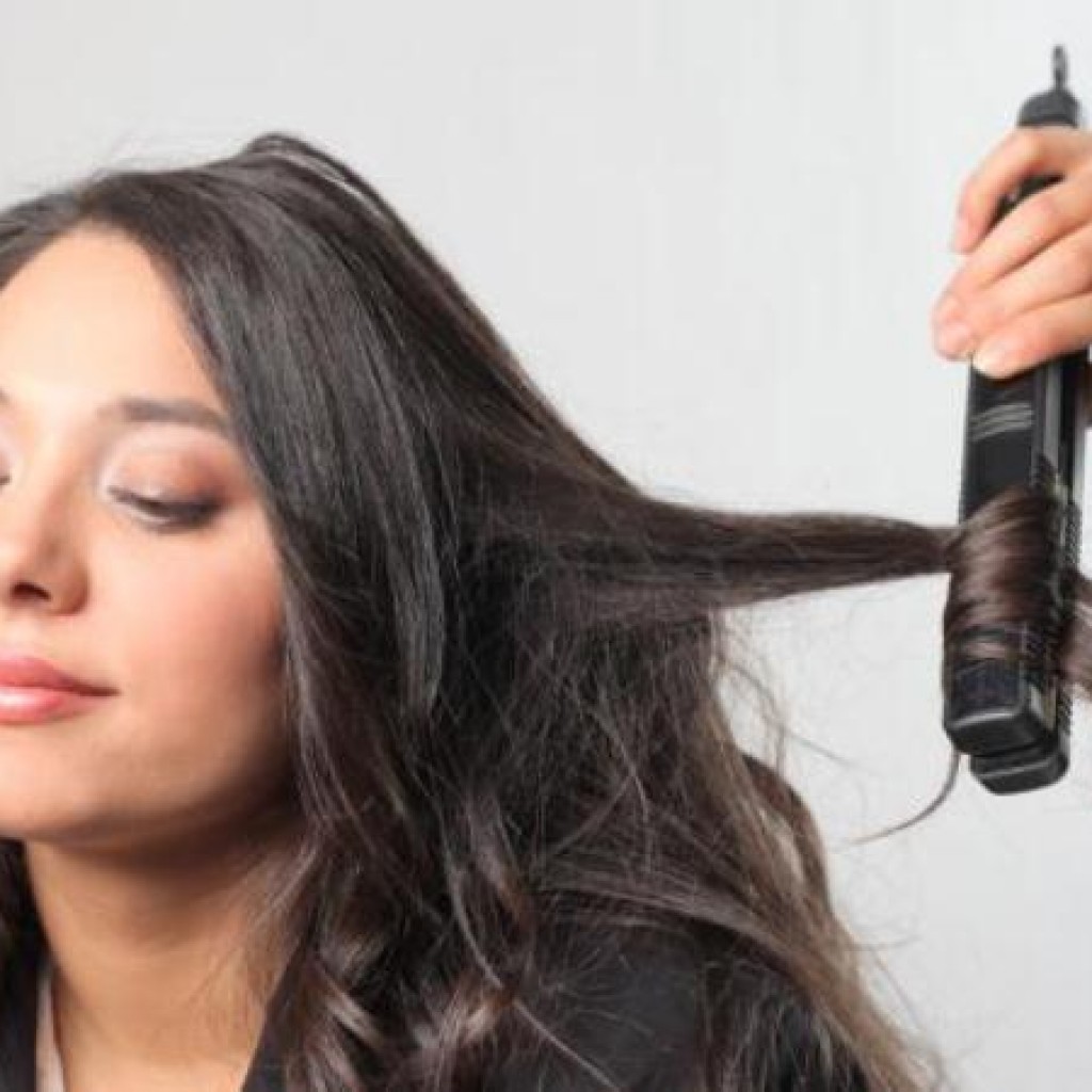 Ini Dia 10 Kesalahan yang Membuat Rambut Keriting