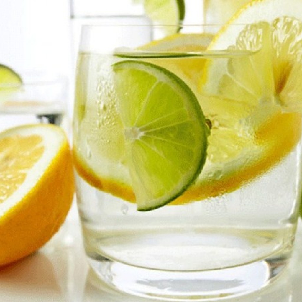 Ini Dia Efek Samping Minum Jus Lemon