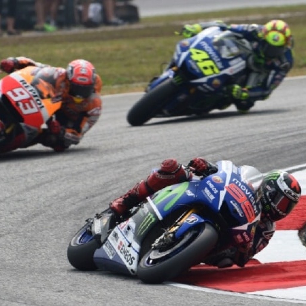 Lorenzo vs Rossi