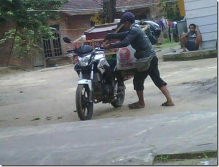 KETIKA Motor Senilai Puluhan Juta Dipakai Jualan Sayur, Cilok dan Eskrim