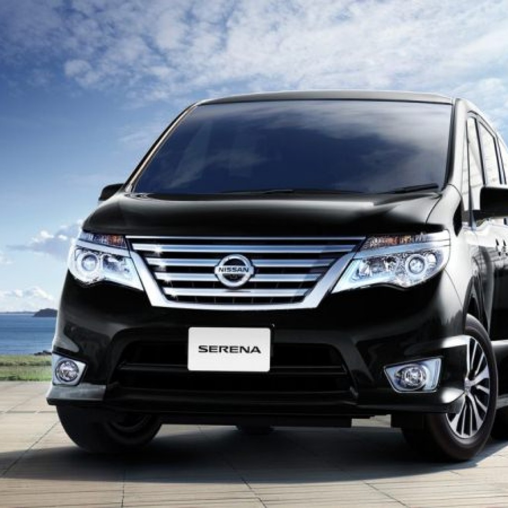 Nissan Serena 2015