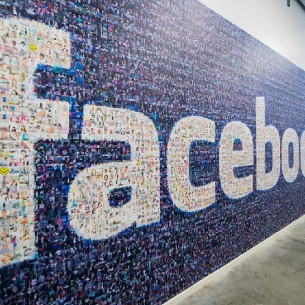 Facebook Creative Labs