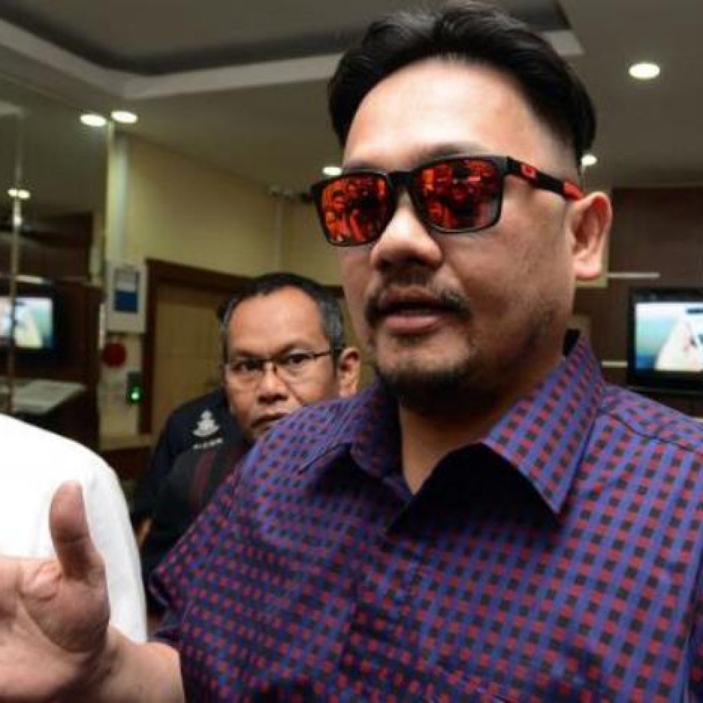 Gugatan Farhat Abbas Rp605 M ke Ahmad Dhani Ditolak