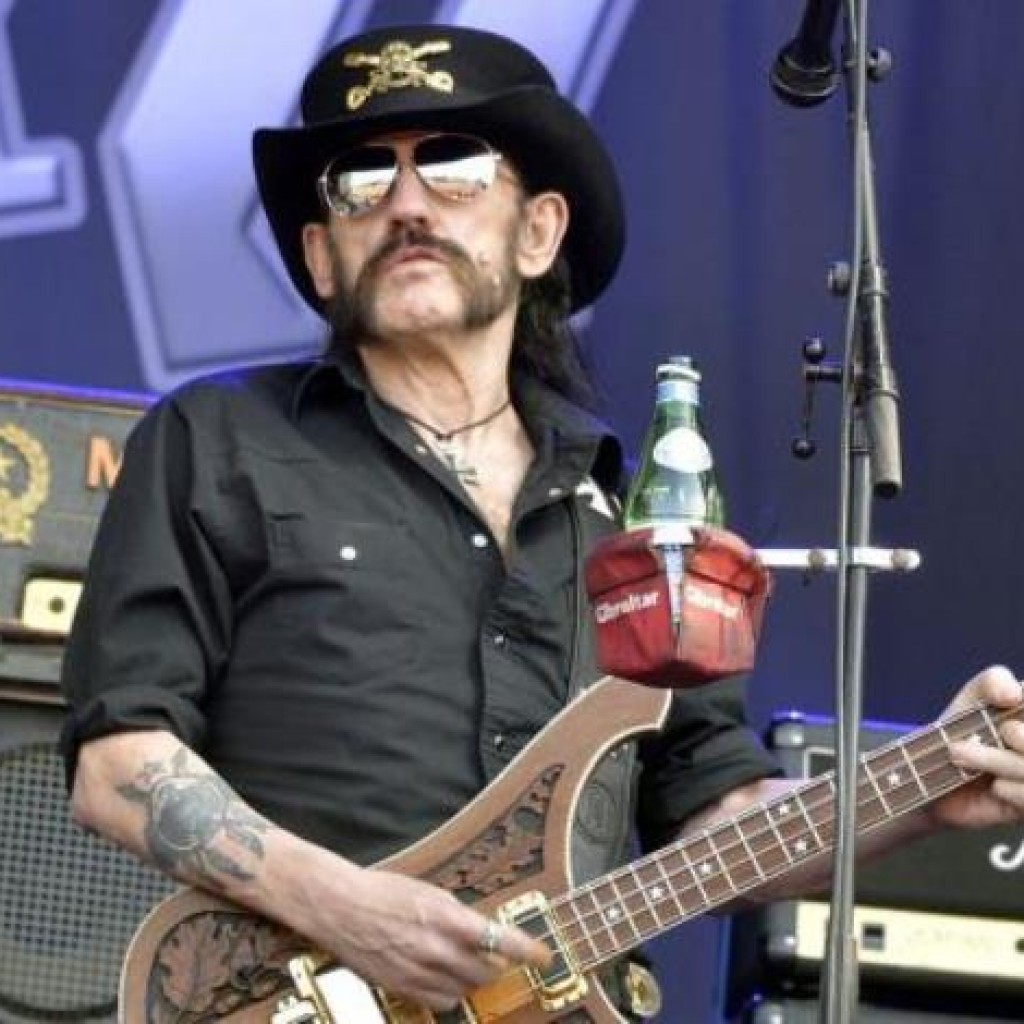 Inilah Perjalanan Panjang Karir Lemmy Kilmister Motorhead