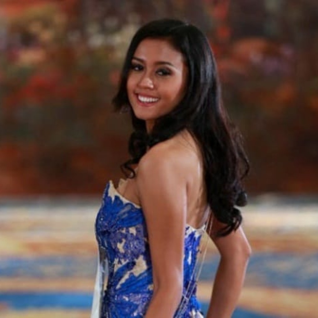 Maria Harfanti Pecahkan Rekor Indonesia di Miss World 2015