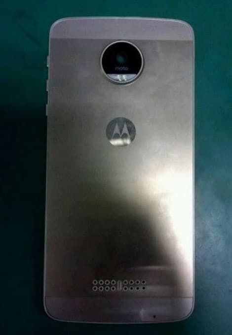 Motorola Moto X Generasi Ke-4 Muncul dengan Body Logam