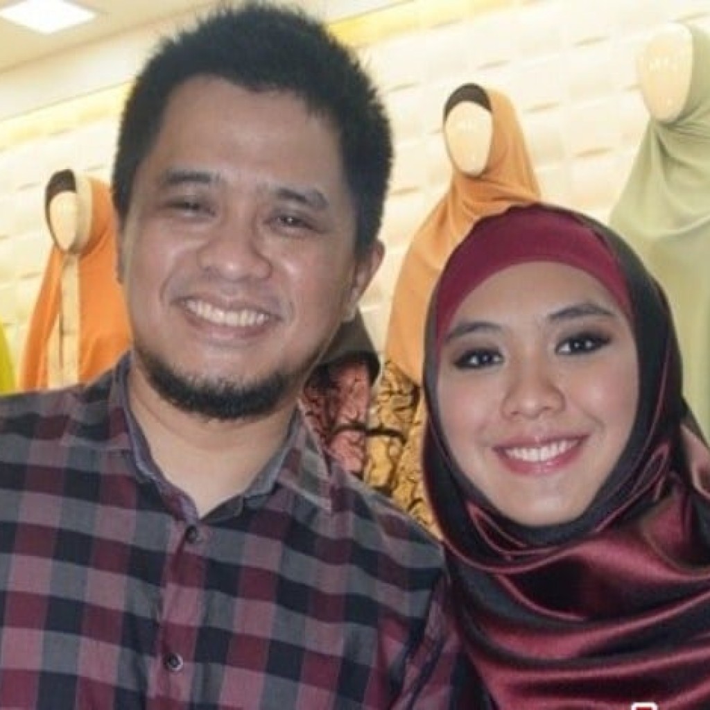 Ustadzah Oki Setiana Dewi Makin Serius Bisnis Fashion