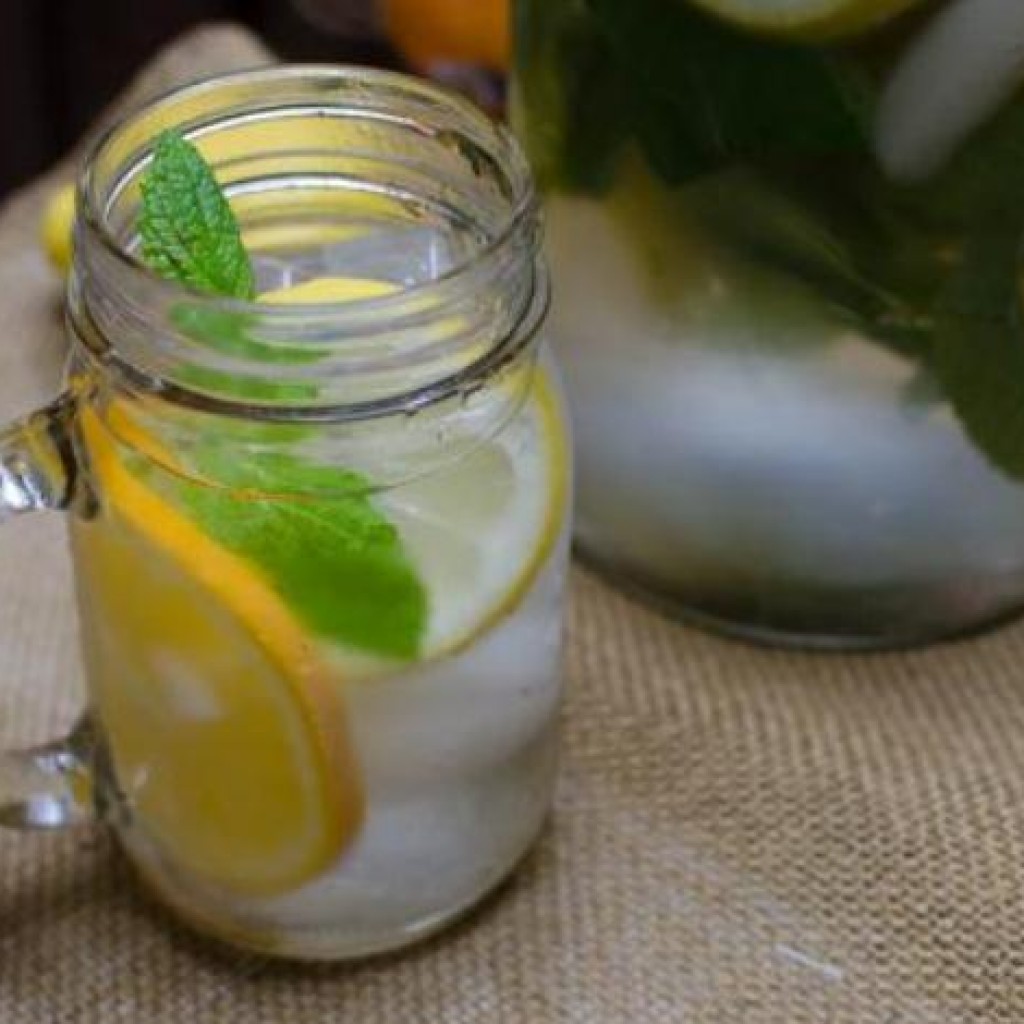 Manfaat Infused Water Untuk Diet