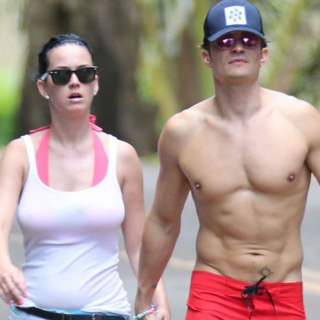 Liburan Bersama di Hawaii Katy Perry dan Orlando Bloom Resmi Pacaran