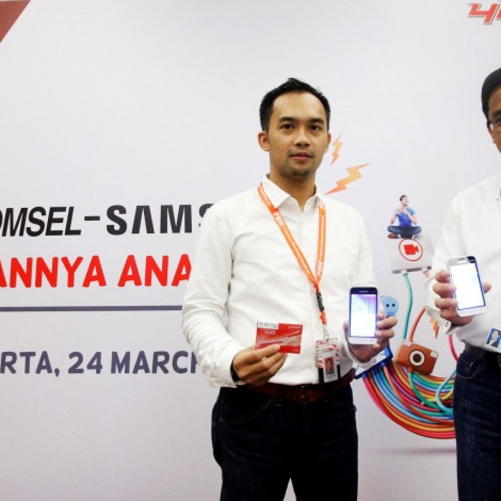 Telkomsel dan Samsung Hadirkan Bundling Galaxy J1 Mini