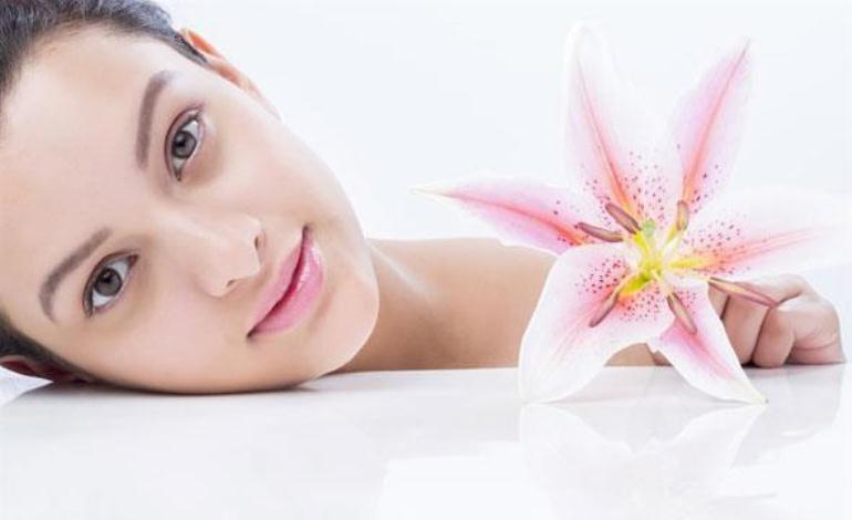 7 Ways To Treat Blemishes In Summer