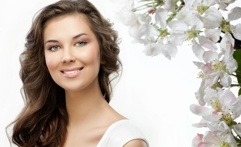 8 Ways To Shrink Your Pores In A Jiffy