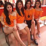 Pelayan Seksi Bakso Djingkrak