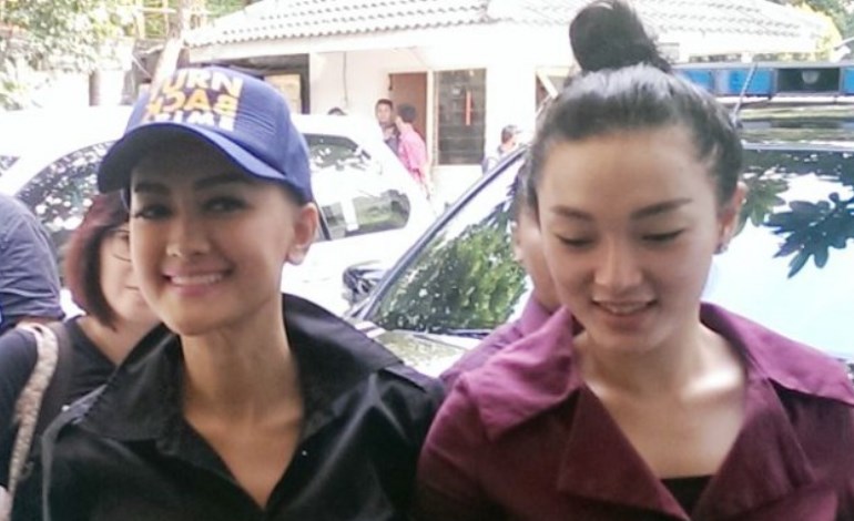 Temani Zaskia Gotik Bertemu Rachmawati Soekarnoputri Jupe Mangkir Sidang Cerai