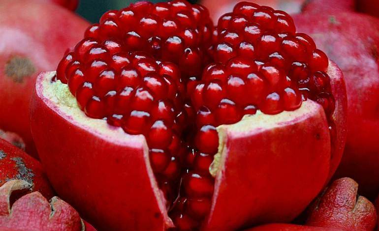 buah merah