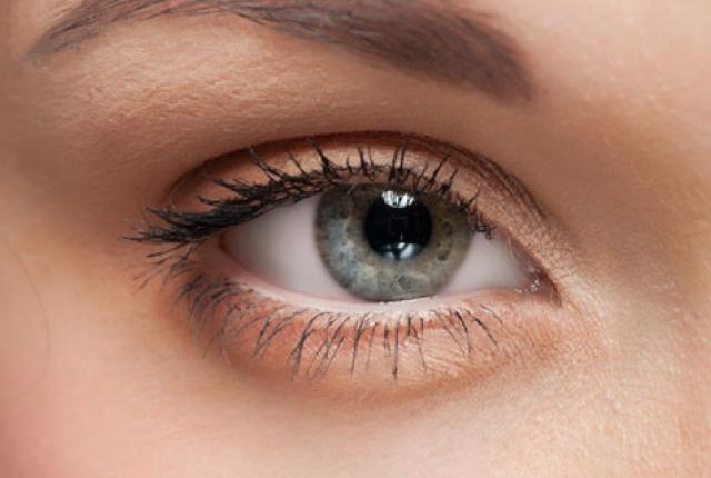 7 Home Remedies To Improve Eyesight Naturally