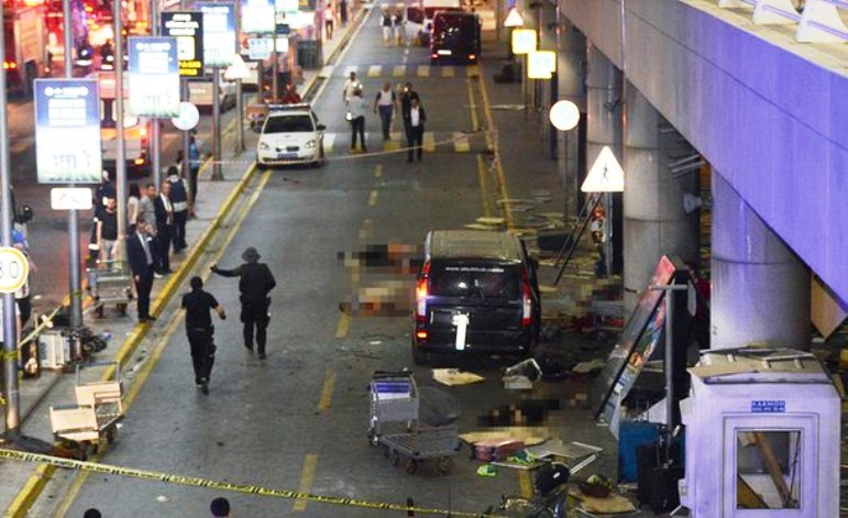 Ledakan Bom Bunuh Diri di Istanbul Turki