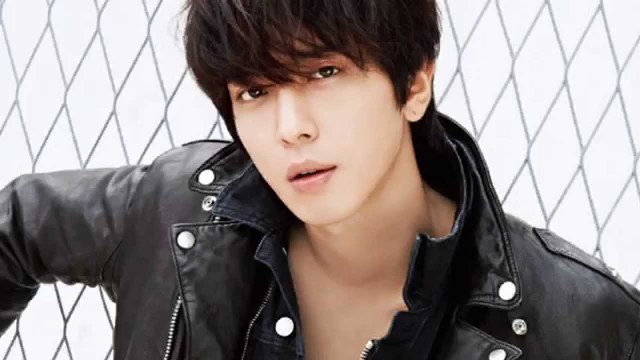 Musisi Korea Jung Yong Hwa CNBLUE Dituduh Terlibat Kasus Penggelapan Saham