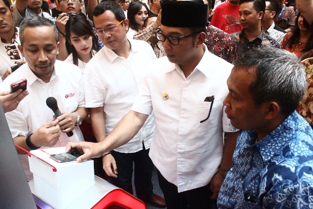 Telkomsel Ekspansi Layanan TCASH TAP ke Kota Bandung