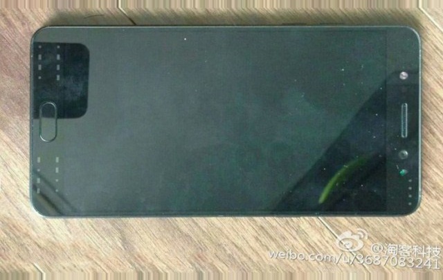 Samsung Galaxy Note 7 Flat Screen