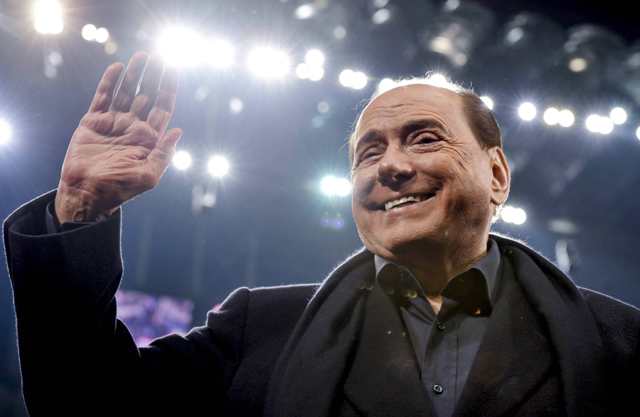 Silvio Berlusconi Pemilik Klub AC Milan