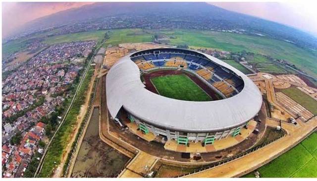 Stadion Gelora Bandung Lautan Api Gedebage Bandung