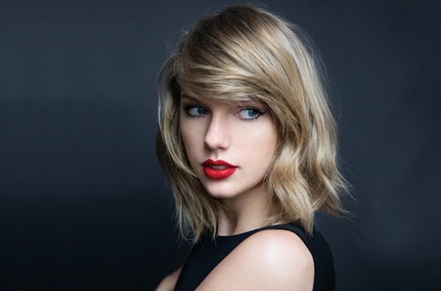 Taylor Swift Selebriti dengan Penghasilan Tertinggi di Dunia