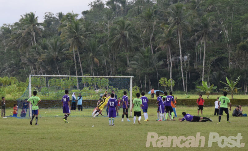Kick Off Cisontrol Cup Jetak VS Mandalagiri