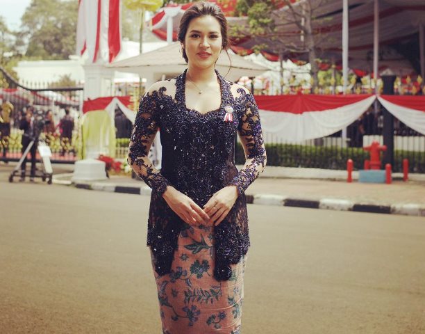 Raisa dan Slank Turut Meriahkan Hari Kemerdekaan Indonesia ke 71 di Istana
