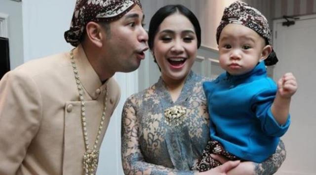 Ulang Tahun Pertama Anak Raffi Ahmad Jadi Trending Topik