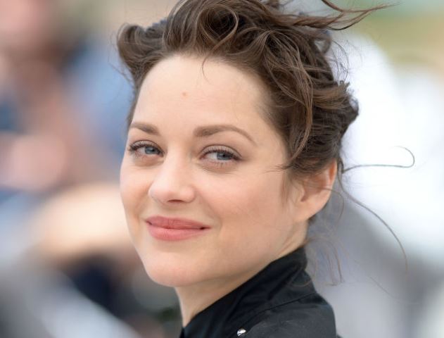 Ramai Digosipkan Sebagai Selingkuhan Brad Pitt Marion Cotillard Umumkan Kehamilan