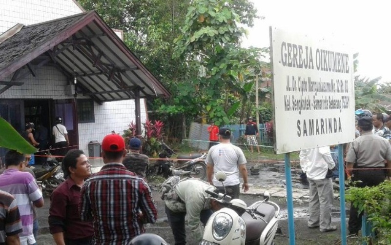Ledakan Bom Molotov di Gereja Oikumene