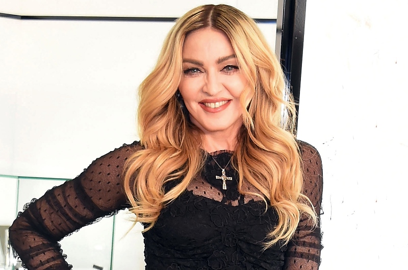 Putra Madonna Ditangkap Polisi Atas Kepemilikan Ganja