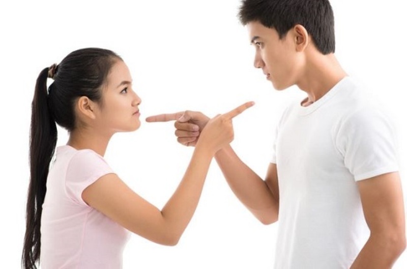 manfaat pertengkaran dalam hubungan asmara