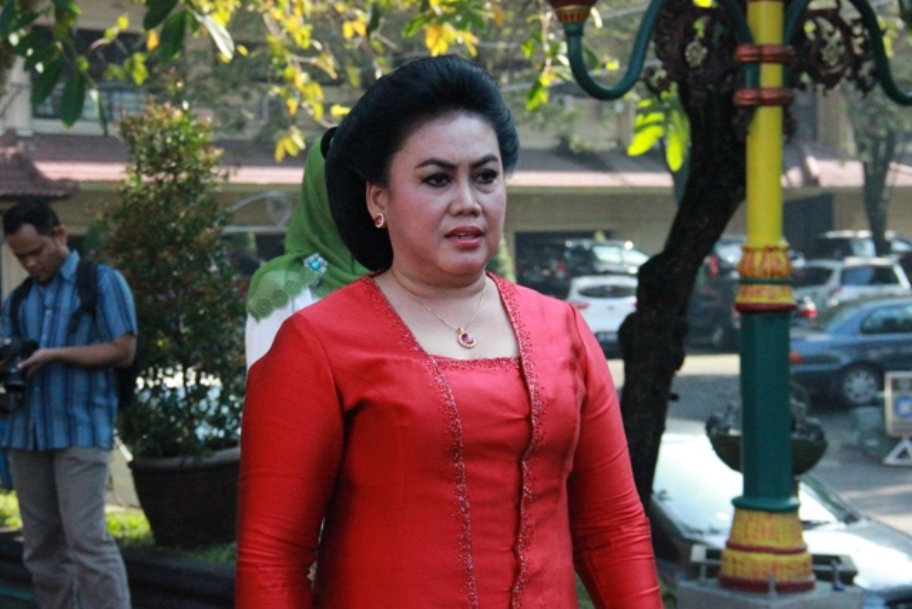 Bupati Klaten Sri Hartini