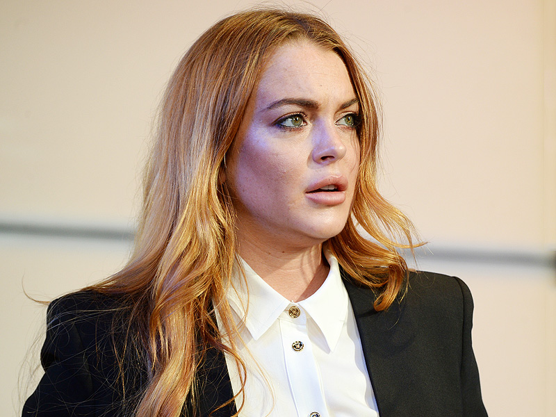 Libur Natal 2016 Lindsay Lohan Pilih Bantu Pengungsi Suriah