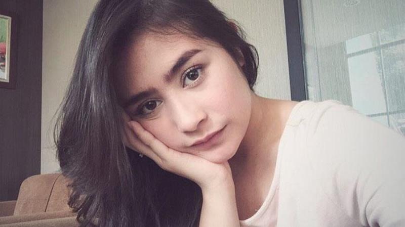 Ngamuk Di Instagram Ada Apa dengan Prilly Latuconsina