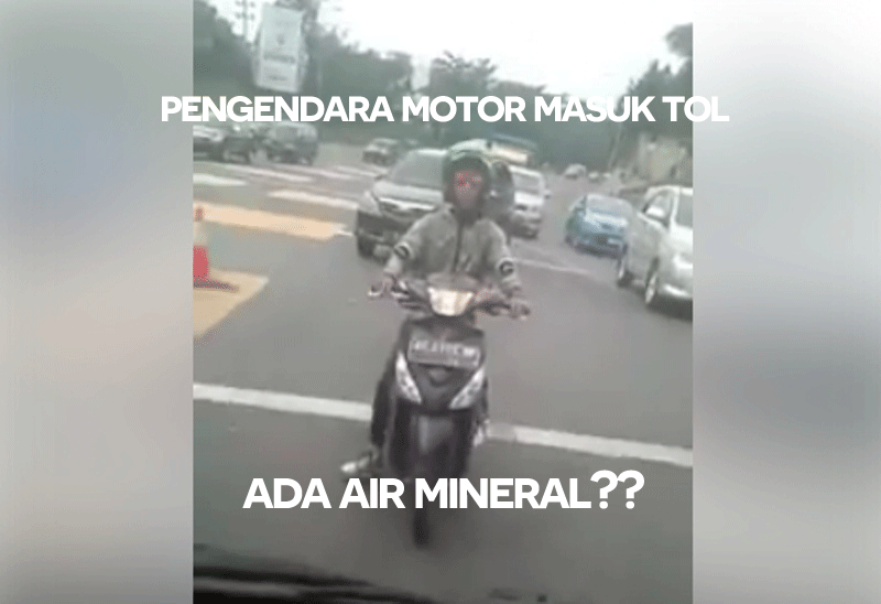 Pengendara Motor Masuk Jalan Tol Tembalang