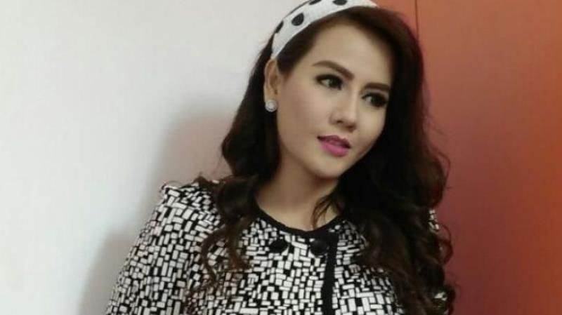 Terkena Bells Palsy Nita Thalia Alami Lumpuh Saraf Wajah